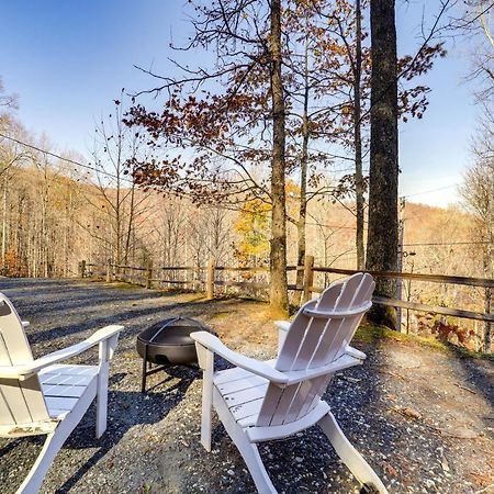 Pet-Friendly Spruce Pine Cabin With Private Fire Pit Exterior foto